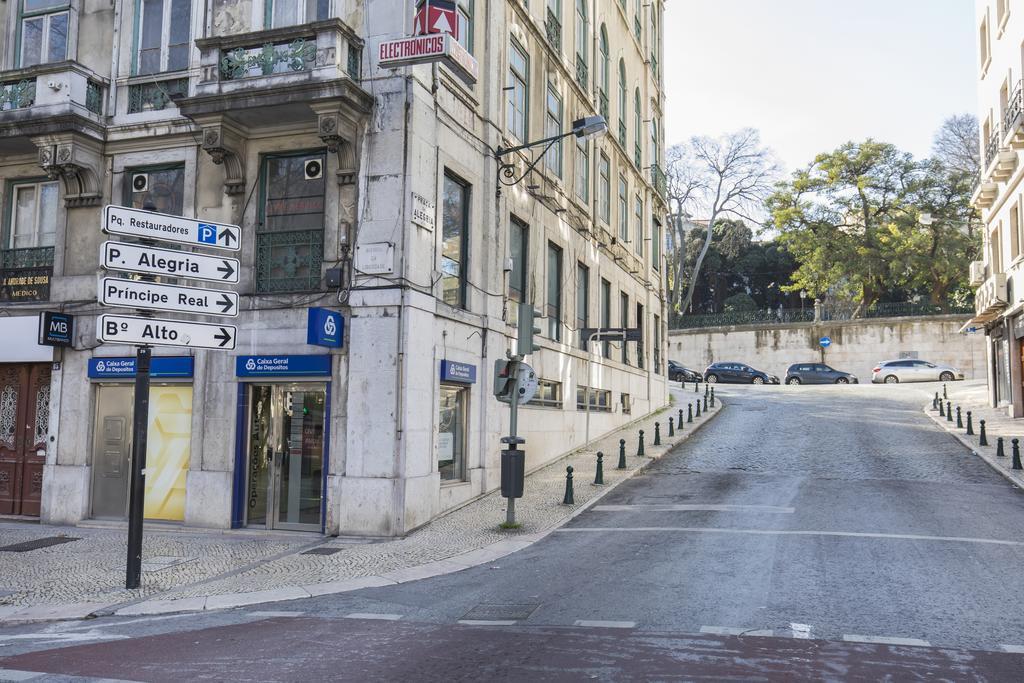 The Loft Lisbon Hostel Exterior foto